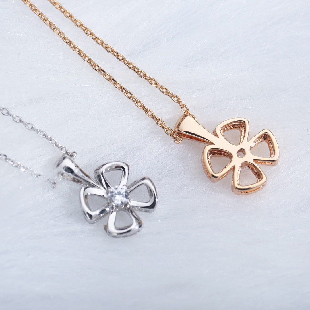 [Kaelin Vow]FIOREVER HALSKETTE MIT DIAMANT-MITTE